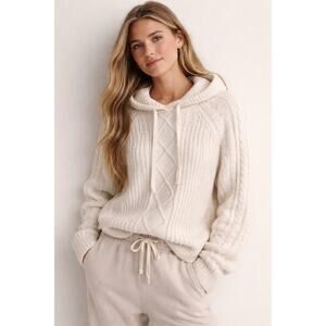 Abercrombie & Fitch Lounge Cable Knit Hooded Sweater Cream Cozy Pullover Size M